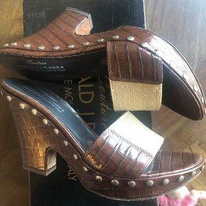 Donald Pliner Couture Kogi Sandals size 8.5